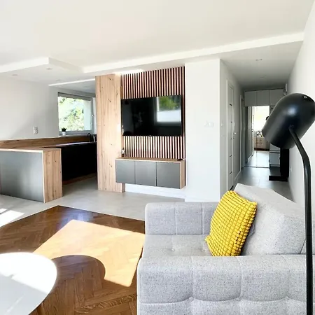 Apartment Sea 2